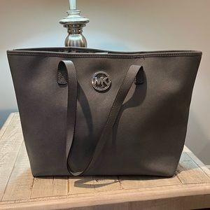 Michael Kors tote bag